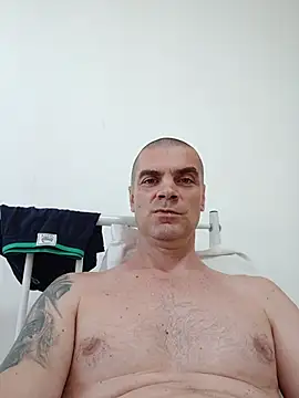 SIRMASTERDOMINATORXXL élő XXX-chatje