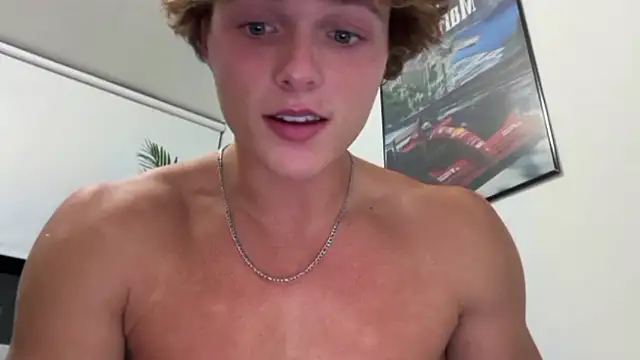 JackedVander's Live XXX Chat