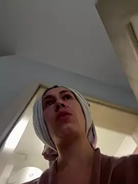 mia-kis Chat XXX in diretta