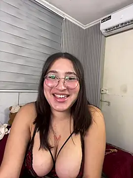 הופעת וובקאם של CrystalFairy007