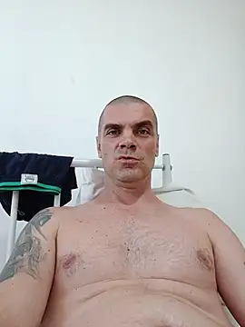 SIRMASTERDOMINATORXXL – Live XXX-chat