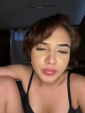 Chat +18 de LadyScarlett_ ao vivo