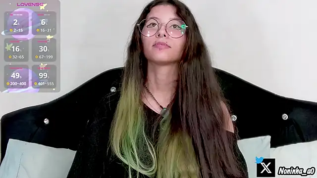 Noninha_ Chat XXX live