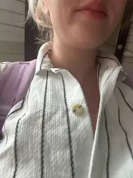 RonnieKiss Live XXX Chat