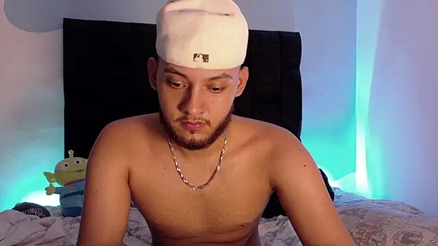Sebolaz333 live XXX chat