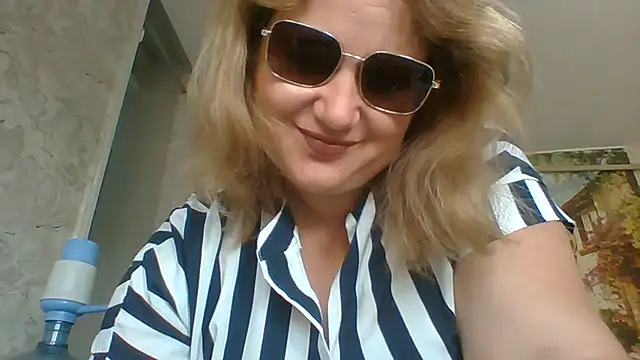 Jane_Dreams Adlı Modelin Canlı XXX Sohbeti