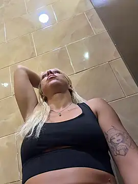 Chat XXX ao vivo de LikaCat