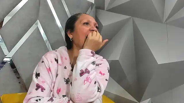 Charlotte_Moon1 现场XXX聊天