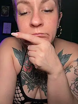 quinnmariexo's Live XXX Chat