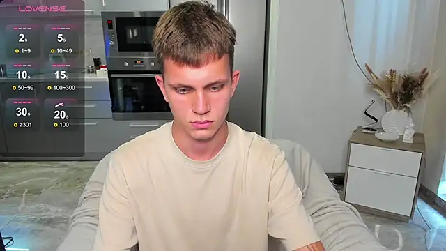 m0neyken Live XXX Chat