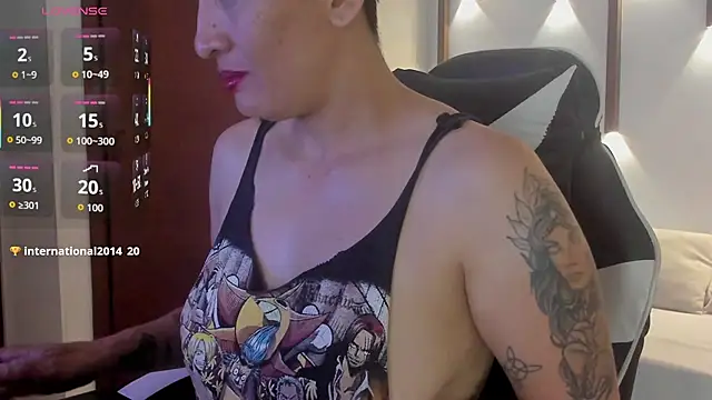 mistress_flame live XXX chat