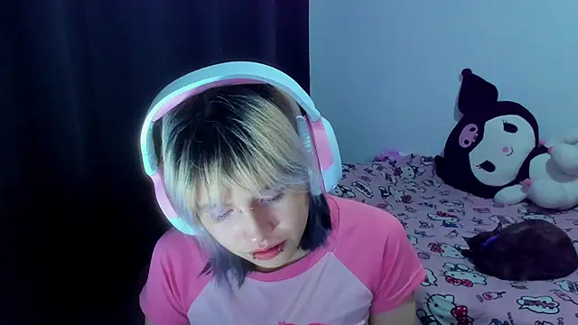 Akane-Mou Chat XXX in diretta