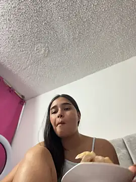 I_Samanthaa Chat XXX live