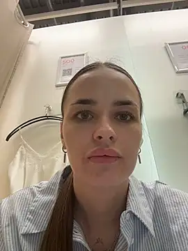 Онлайн чат XXX MiaCatt