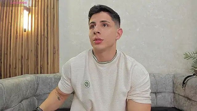 Chat XXX Live Johan_Williams_07