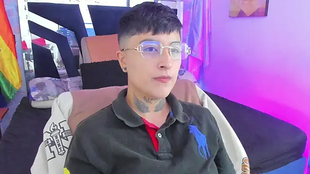 Chat +18 de abby_thompson____ ao vivo