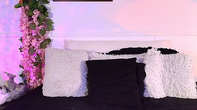 Chatroom XXX en direct de sandy_morgans