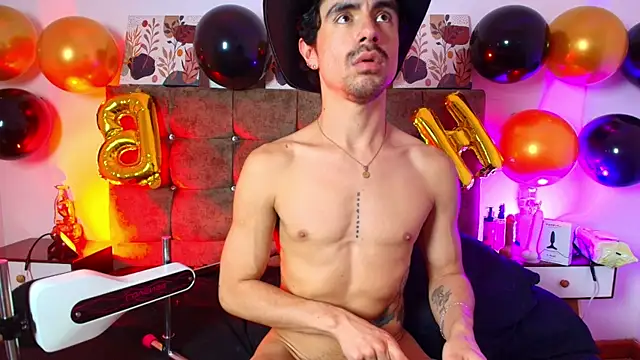 Ethan_Briggs_ Live XXX-chat
