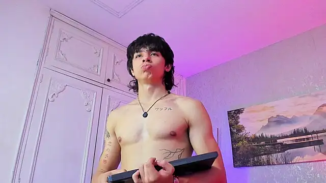 Tyler_durten: онлайн-секс-чат