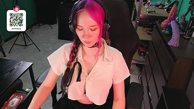 XXX chat uživo modela Maya_Viola
