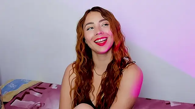 Chloe_Johnson_ 即時 XXX 聊天