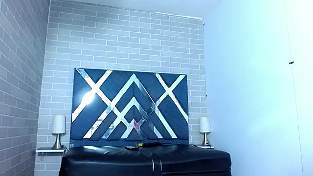 Raven_Doll19 élő XXX-chatje