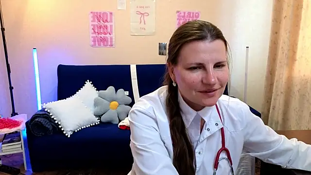 Živý XXX chat Mirabelle_Velvet