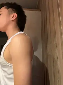 Dominik_SouzaのライブXXXチャット