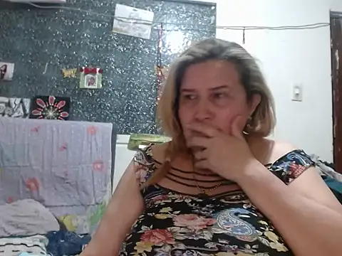 Chat XXX ao vivo de Perla1981--