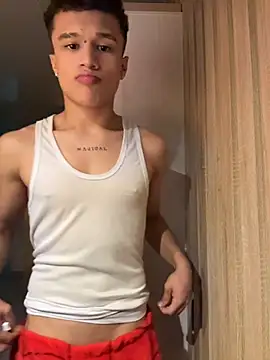 Dominik_SouzaのライブXXXチャット