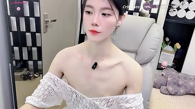 Yueyue-MM live XXX chat