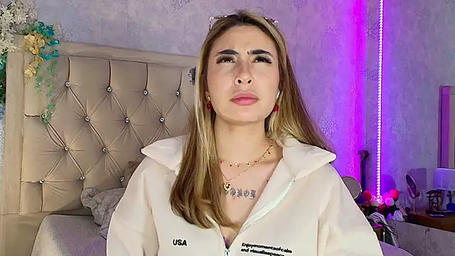 nini_love01 Chat XXX live