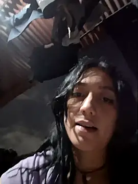 Evelyn_outdoors XXX чат на живо