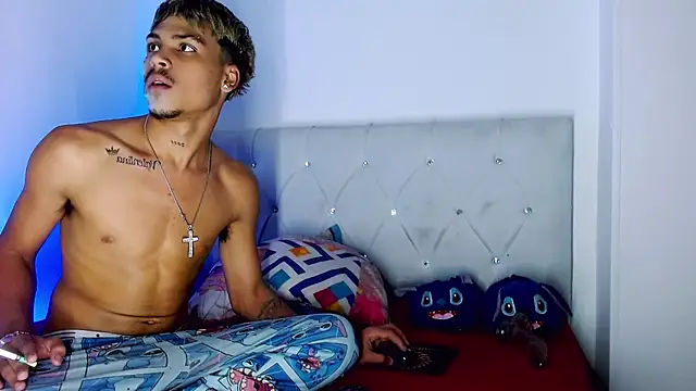 Онлайн чат XXX Angel_foxc13