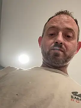 Enjoyedmine Chat XXX in diretta
