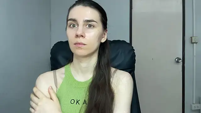 Chat +18 de SassyJessi ao vivo