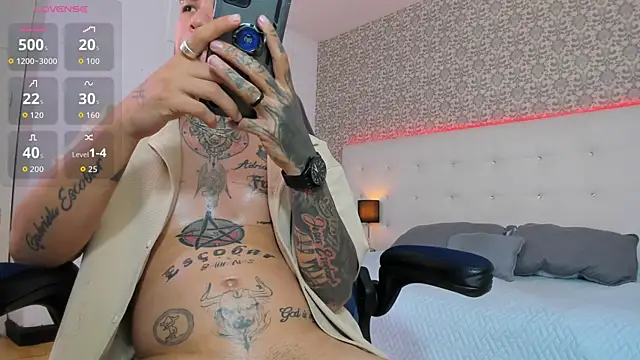 Živý XXX chat leon_becker_