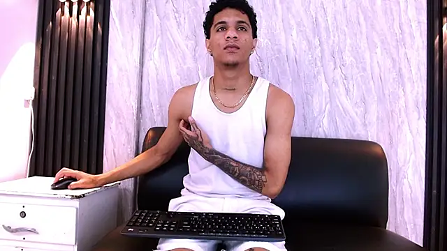 Chat XXX ao vivo de _Thiago12