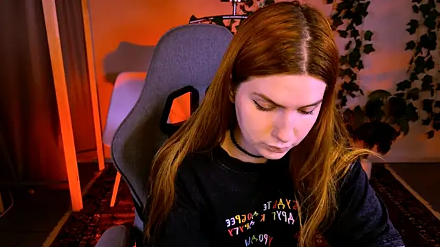 Chat XXX en directo de AliceCUNTach