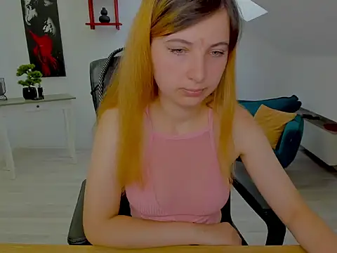 Chat XXX en directo de CamelliaStone