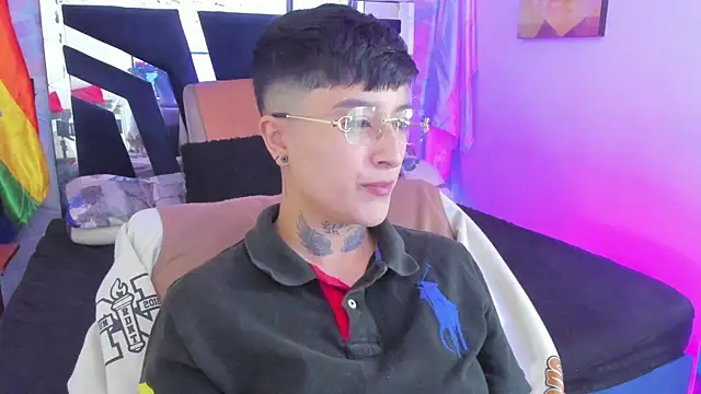 Chat +18 de abby_thompson____ ao vivo