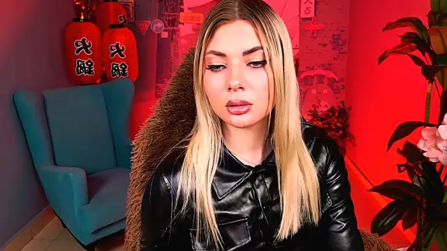 Chat XXX en directo de HyileyClark