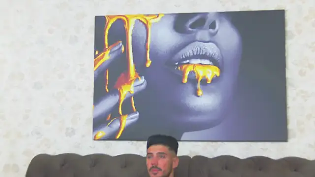 צ'אט XXX בשידור חי של DustinKeent