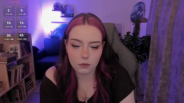 XXX chat uživo modela CoraMiel