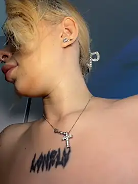 MaryChanXO লাইভ XXX চ্যাট