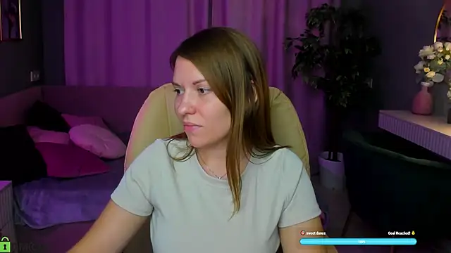 Czat XXX na żywo – Kira_Miragee