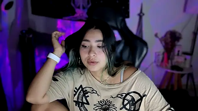 sweetcoralinee's Live XXX Chat