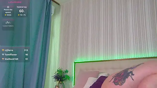 RubyValen Live XXX Chat