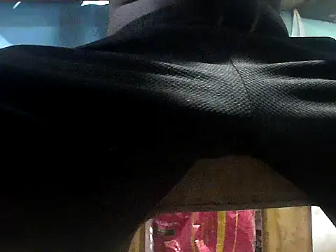 Precumking1のライブXXXチャット