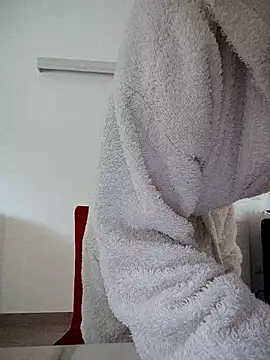 Akemi_rossi Chat XXX in diretta